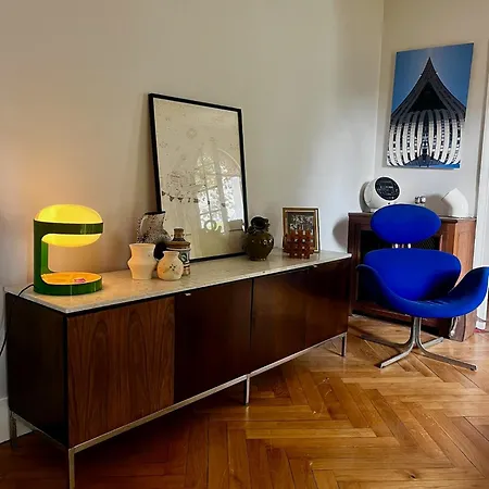 In Paris! Вилла