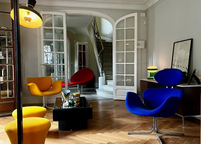 Вилла In Paris! *