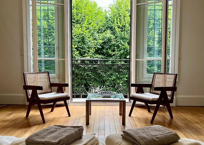 In Paris! Париж